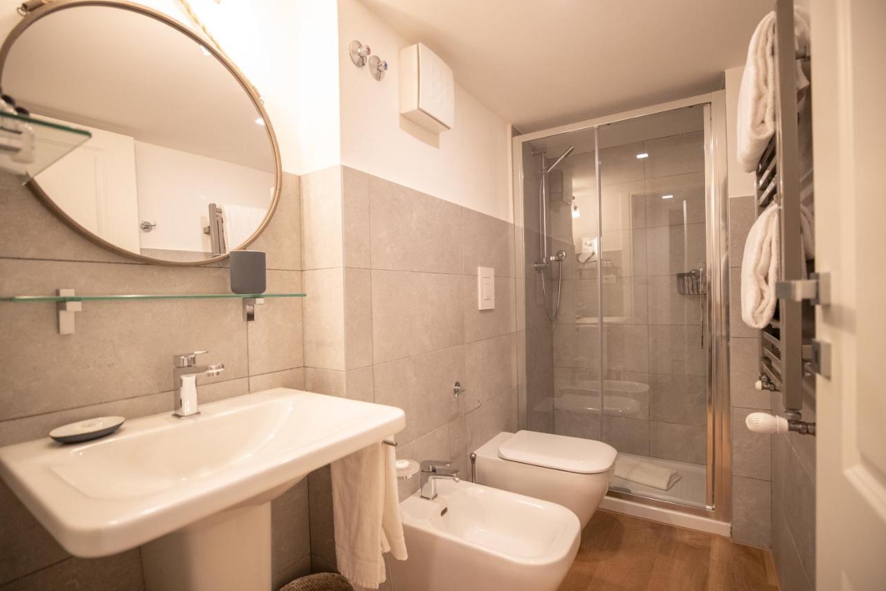 Grand Hotel Duchi D'Aosta Apartments Trieszt Kültér fotó